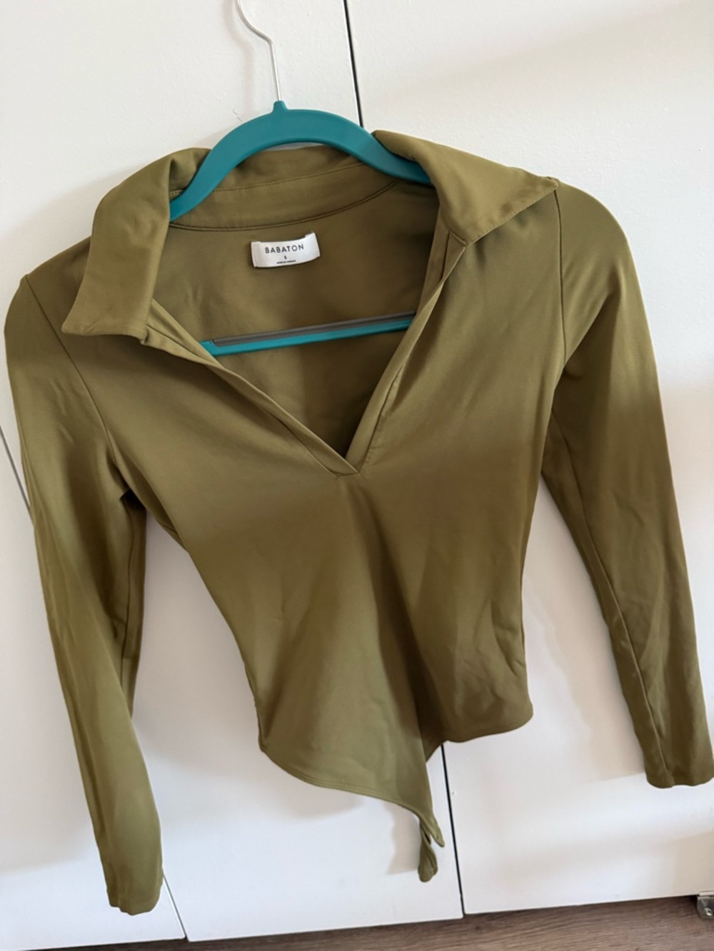 Babaton Olive Long-Sleeve V-Neck Polo Bodysuit